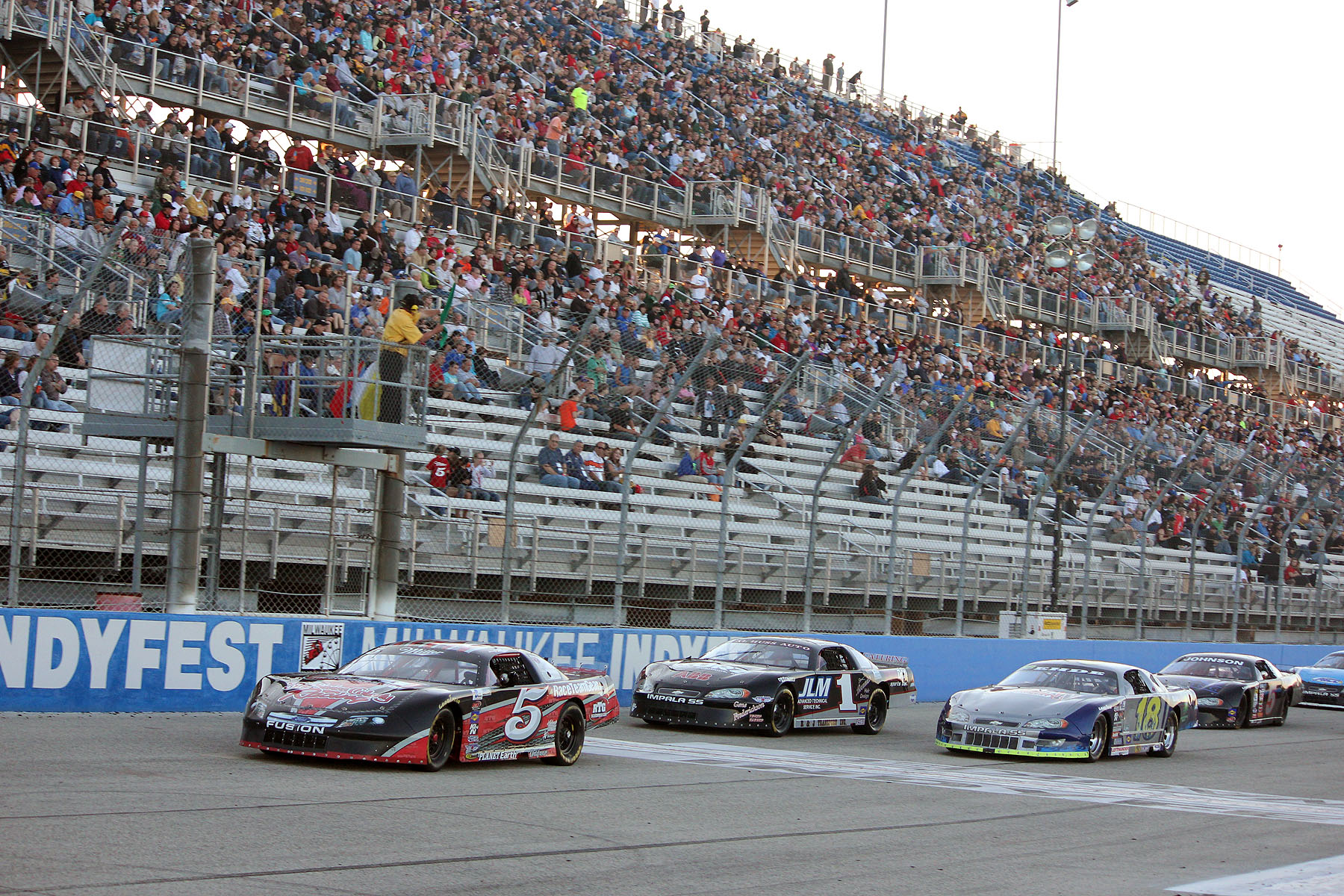 milwaukee-mile-this-sunday-big-8-late-models